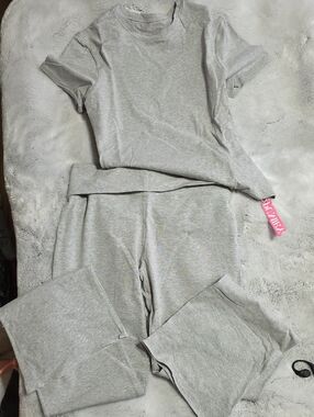 Women's Gray Lounge Set - Comfortable Tee & Pants